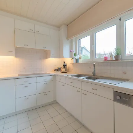 Kievit By Interhome *